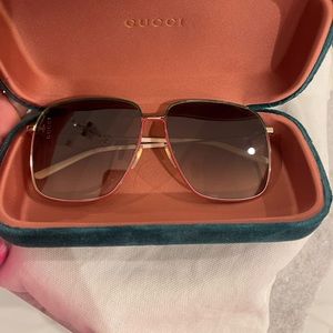 Gucci authentic sunglasses